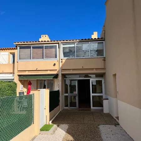 Joli Tres Clair A Proximite Pour 3 Personnes Apartment La Londe-les-Maures
